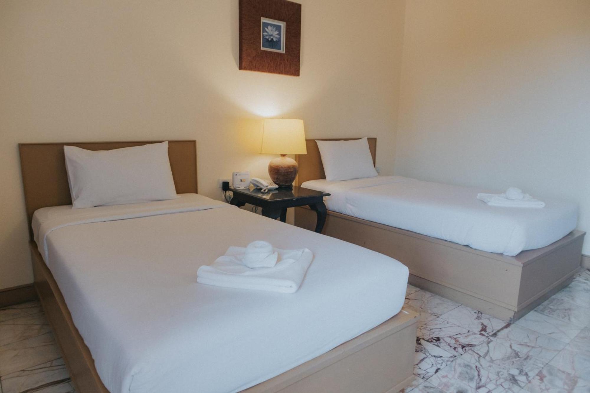 Nonthaburi Palace Hotel Экстерьер фото