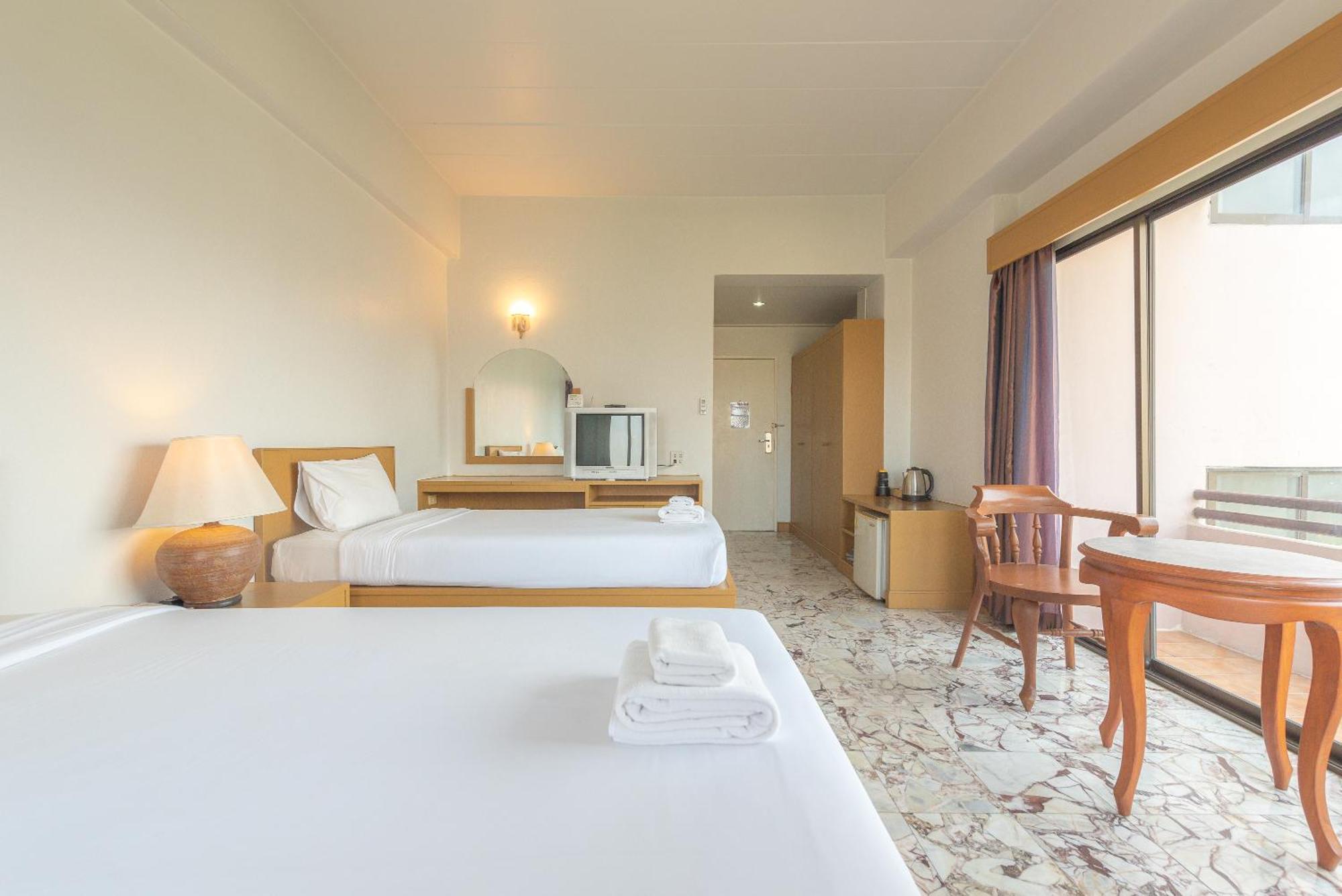 Nonthaburi Palace Hotel Экстерьер фото