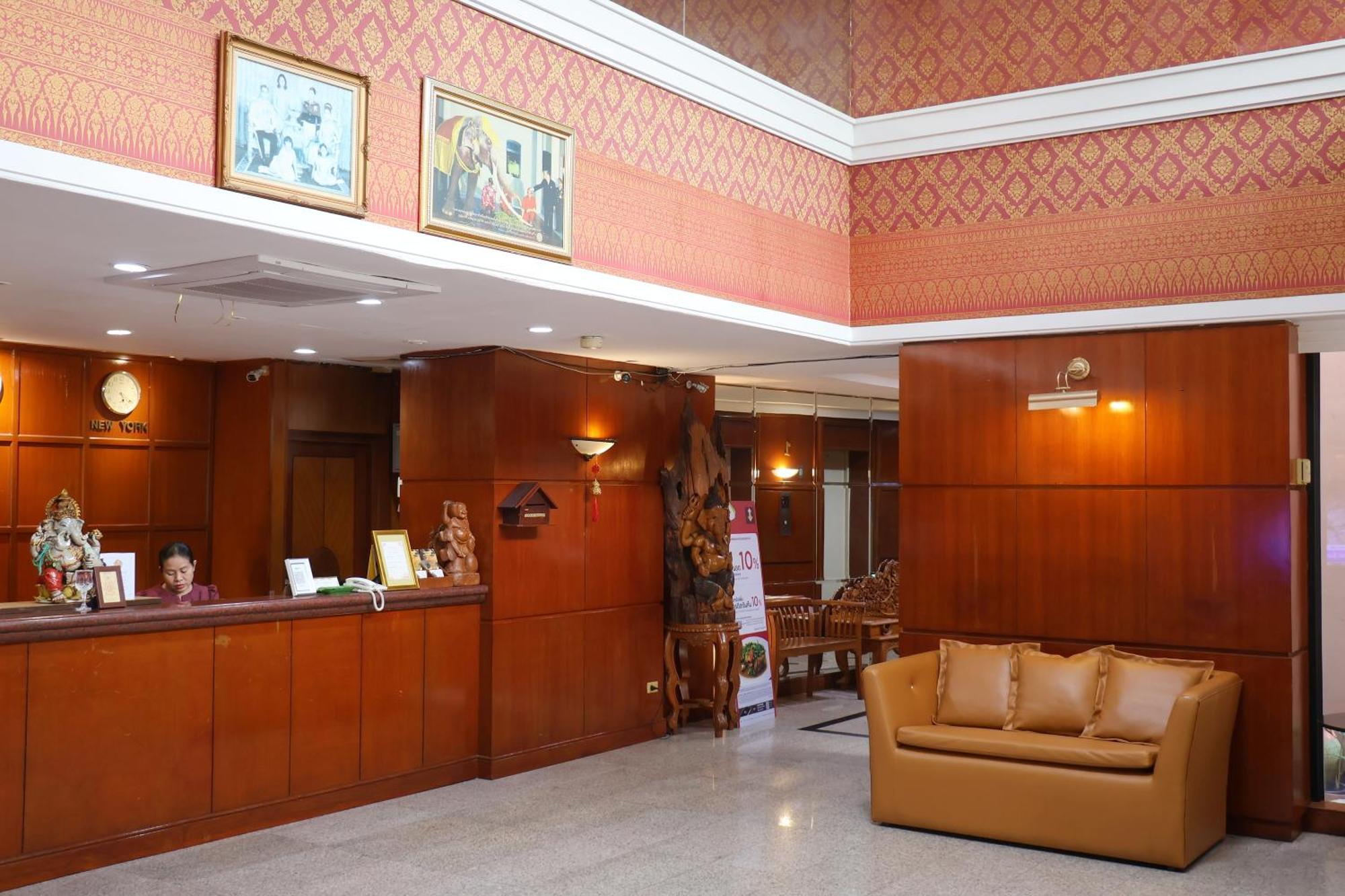Nonthaburi Palace Hotel Экстерьер фото